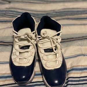 Size 8.5 - Jordan 11 Retro High Win Like '82